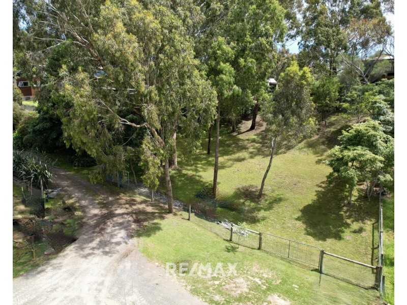 17 David Road, Metung VIC 3904