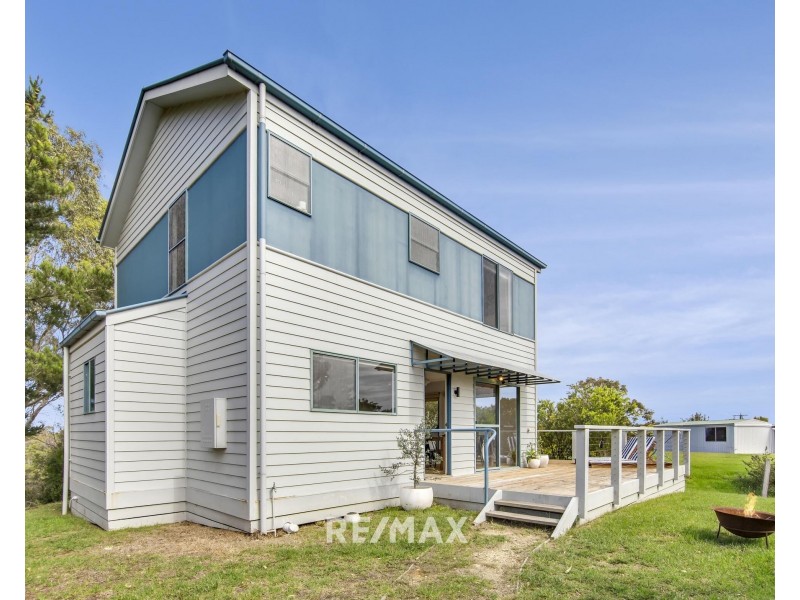 31 Moorhouse Street, Metung VIC 3904