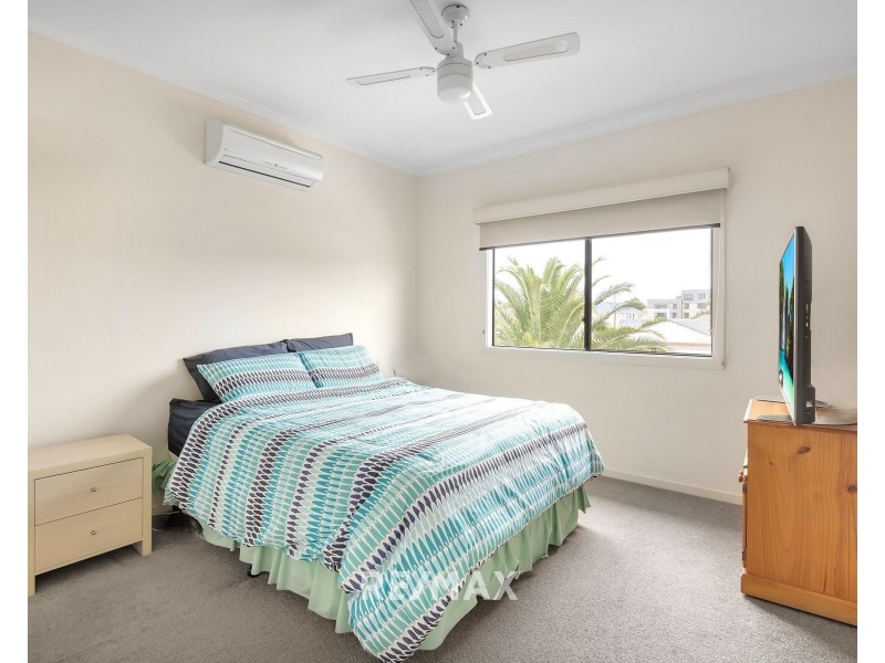 5/83 Esplanade, Lakes Entrance VIC 3909