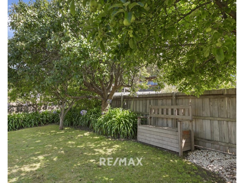 3 Merindah Court, Lakes Entrance VIC 3909