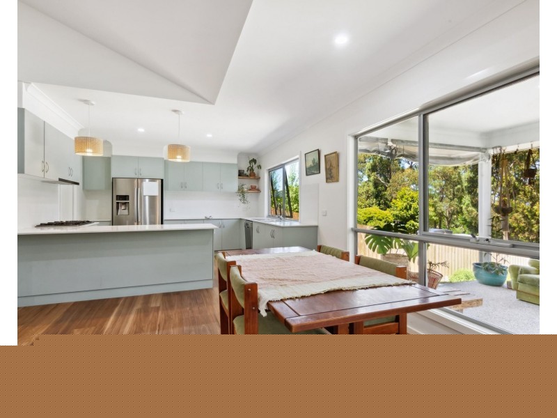 21 Widdis Road, Kalimna VIC 3909
