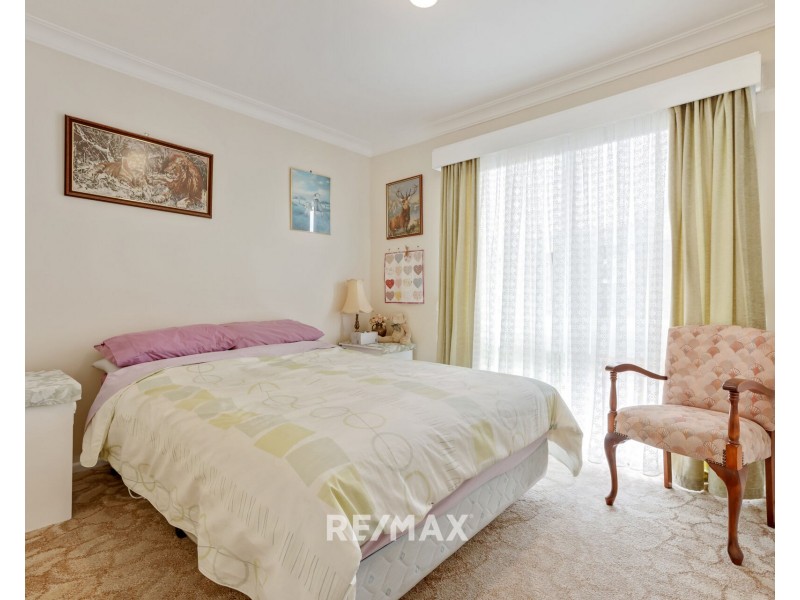 100 Capes Road, Lakes Entrance VIC 3909