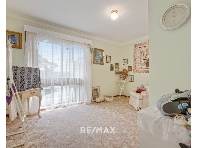 100 Capes Road, Lakes Entrance VIC 3909