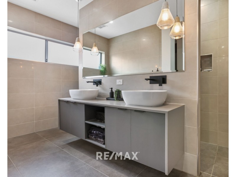 24 Verdell Street, Bairnsdale VIC 3875