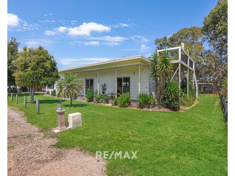 3 Allan Street, Metung VIC 3904