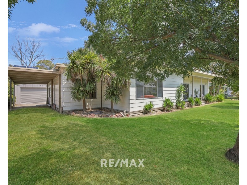 3 Allan Street, Metung VIC 3904