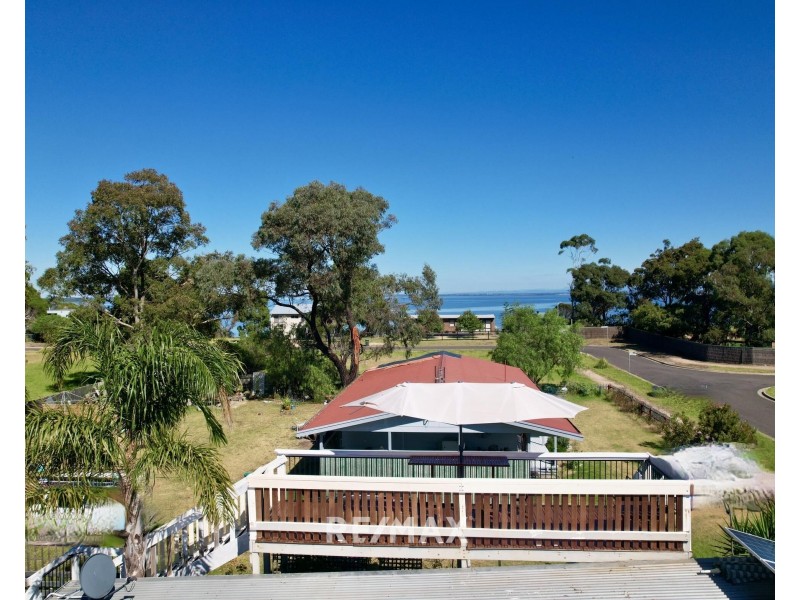 3 Allan Street, Metung VIC 3904