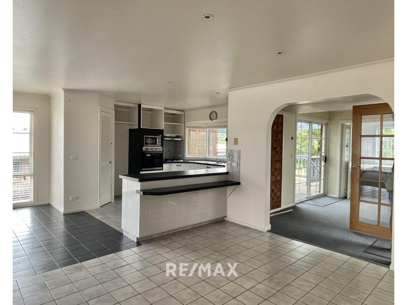 5 Ewing Court, Lakes Entrance VIC 3909