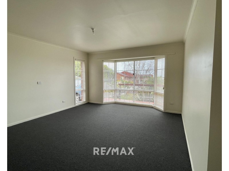 5 Ewing Court, Lakes Entrance VIC 3909