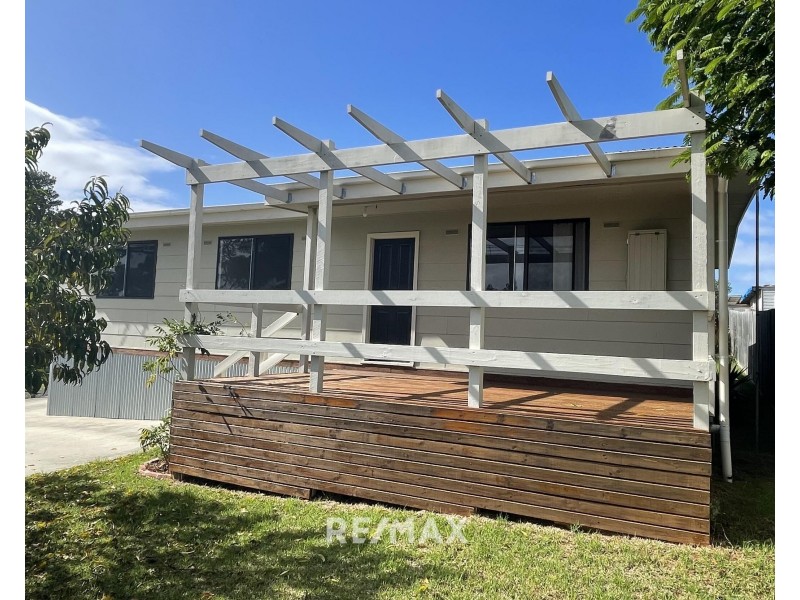 13 Lyrebird Court, Lakes Entrance VIC 3909