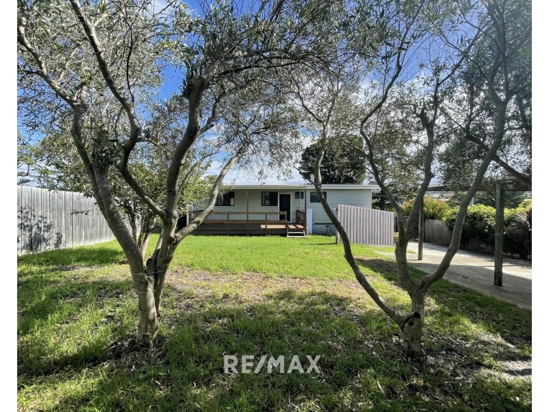13 Lyrebird Court, Lakes Entrance VIC 3909