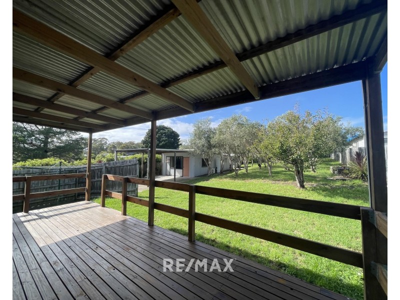 13 Lyrebird Court, Lakes Entrance VIC 3909