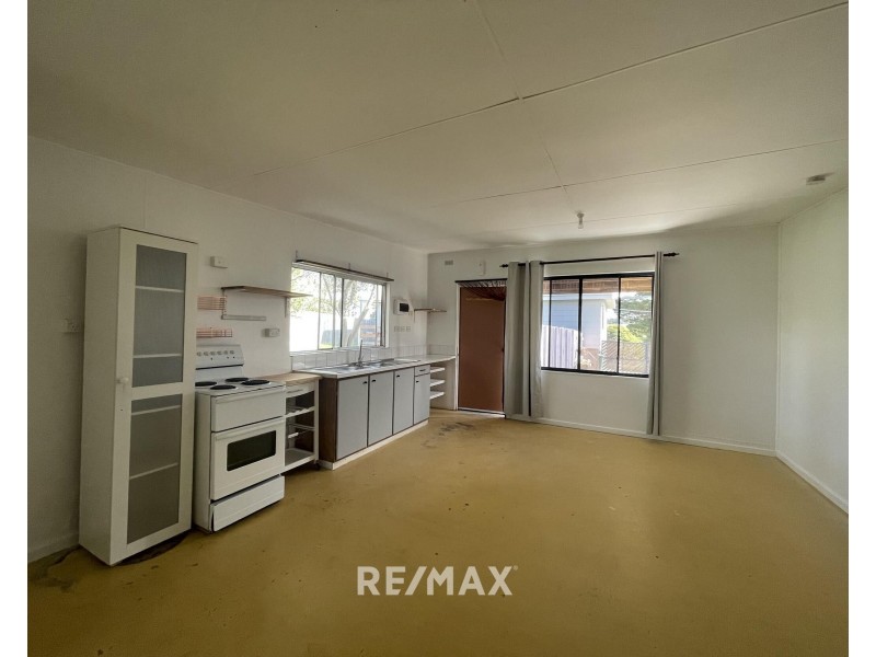 13 Lyrebird Court, Lakes Entrance VIC 3909