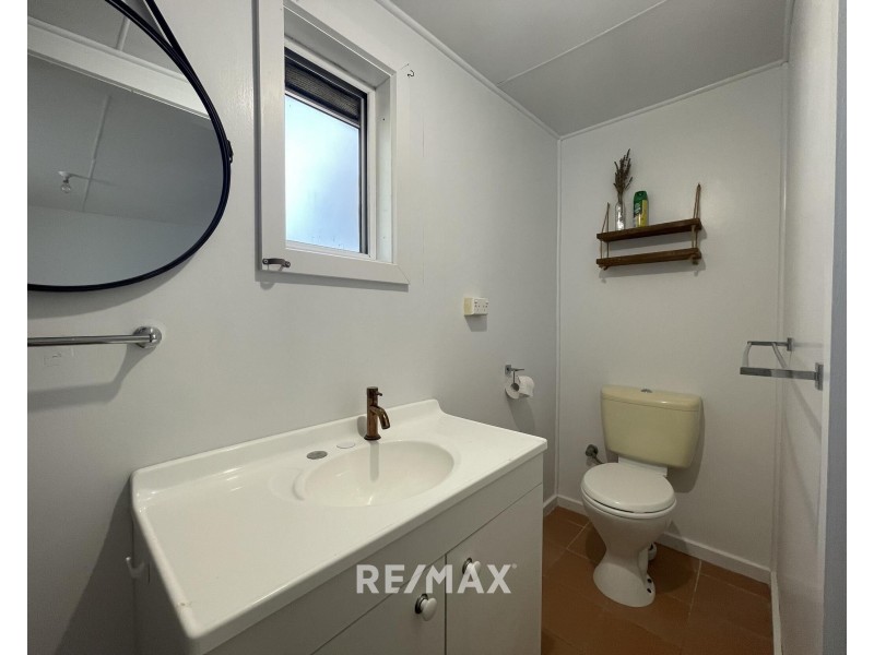 13 Lyrebird Court, Lakes Entrance VIC 3909
