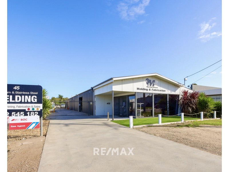 45 Whiters Street, Lakes Entrance VIC 3909