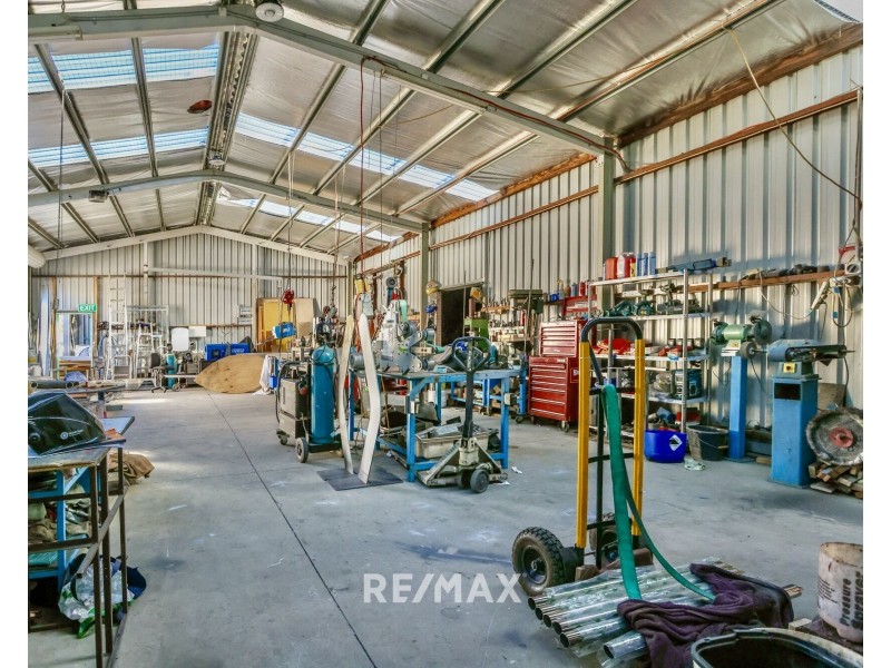 45 Whiters Street, Lakes Entrance VIC 3909