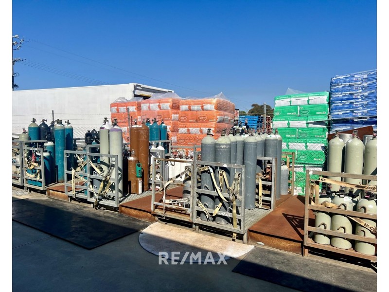 45 Whiters Street, Lakes Entrance VIC 3909