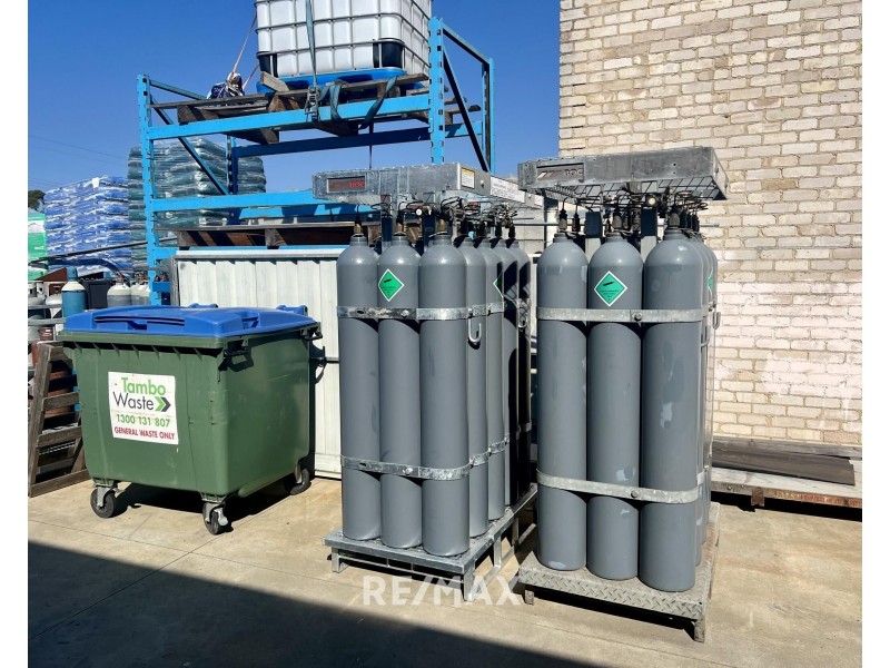 45 Whiters Street, Lakes Entrance VIC 3909