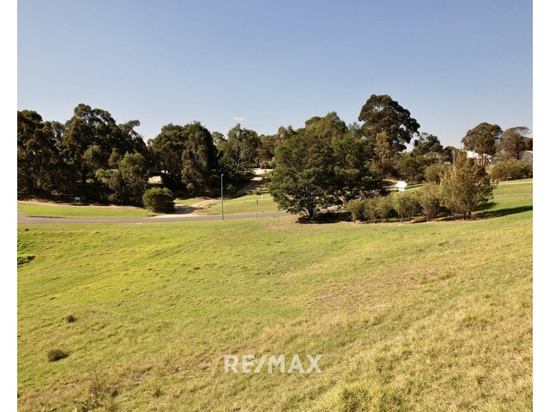 2 Kookaburra Avenue, Metung VIC 3904