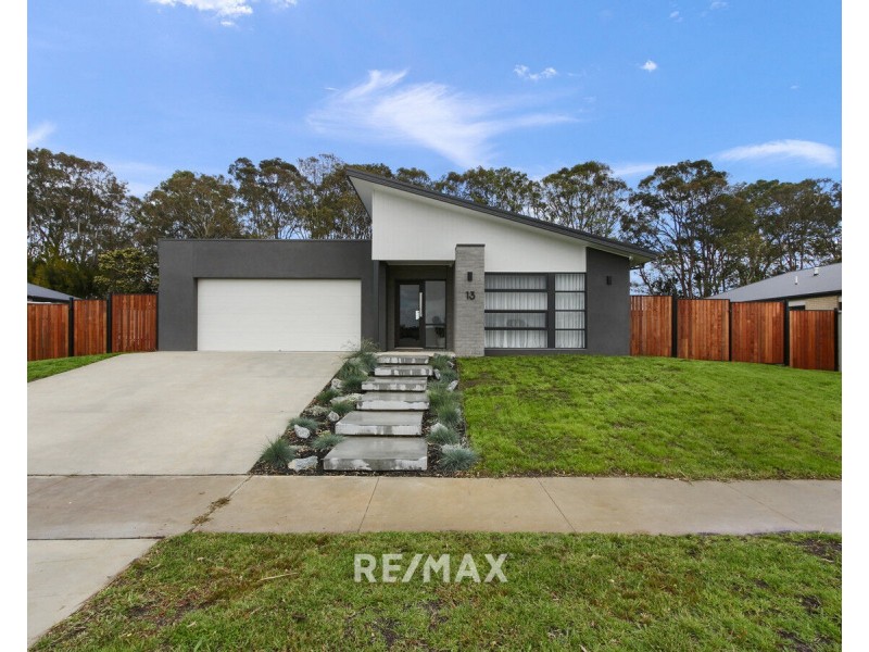 13 Southon Terrace, Nicholson VIC 3882