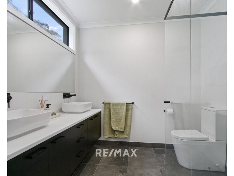 13 Southon Terrace, Nicholson VIC 3882