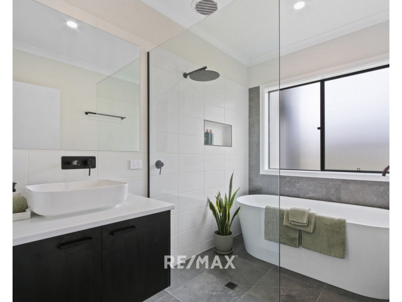 13 Southon Terrace, Nicholson VIC 3882