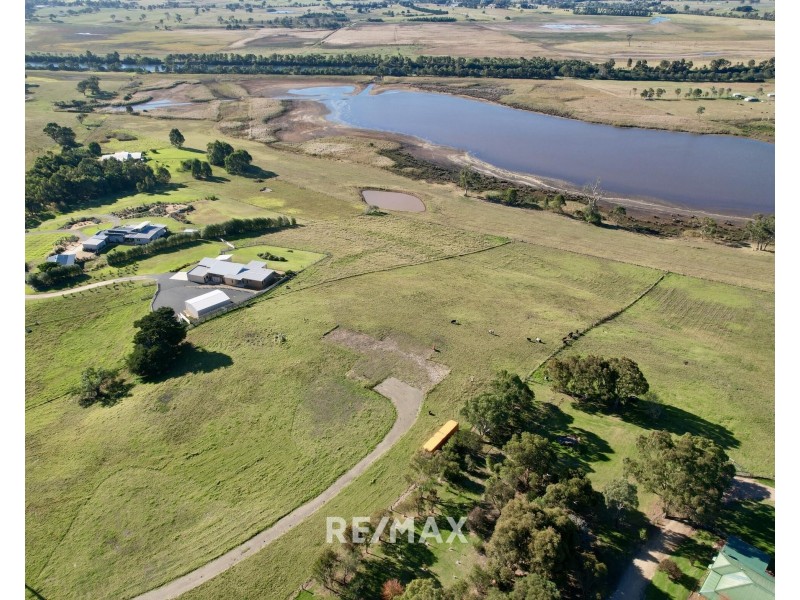 10 Hill View Lane, Metung VIC 3904