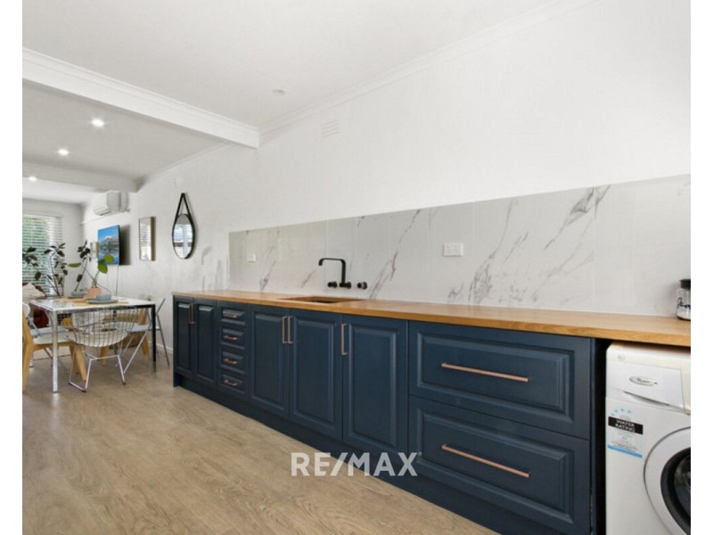 2/63 Myer Street, Lakes Entrance VIC 3909