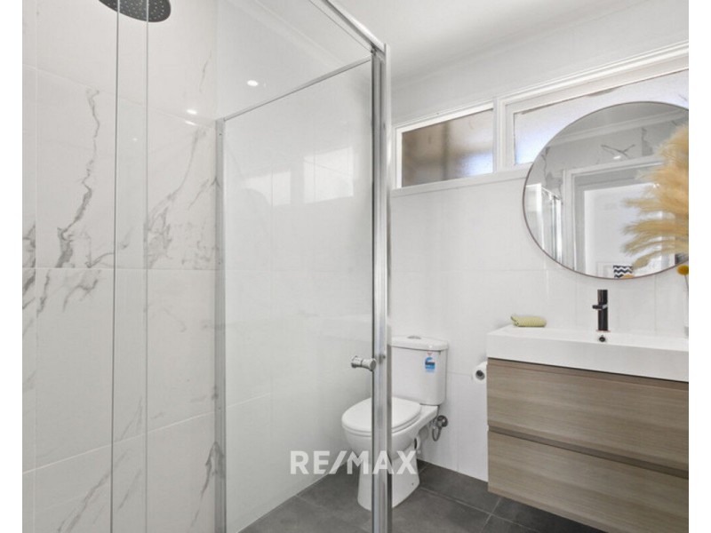 2/63 Myer Street, Lakes Entrance VIC 3909