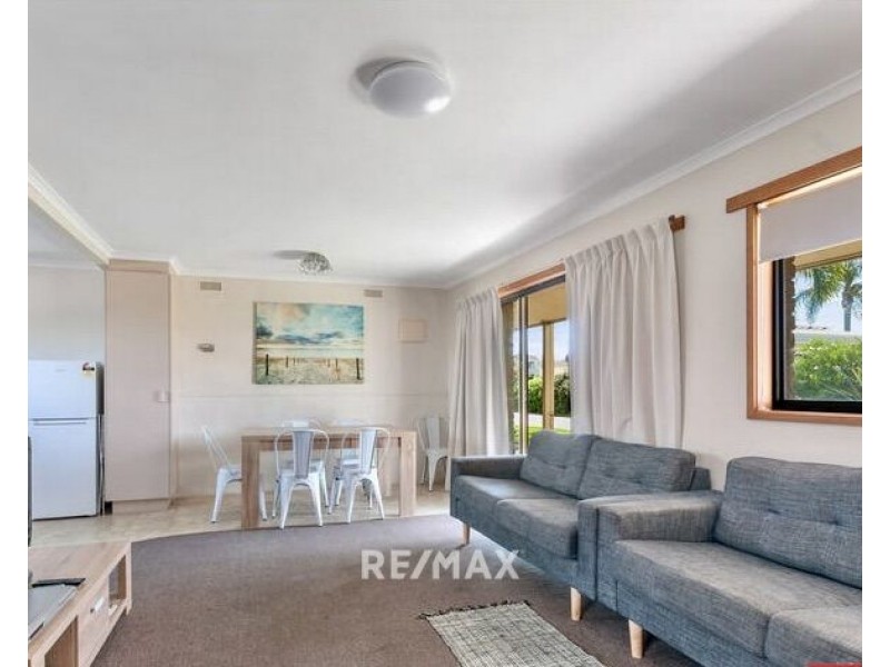 2/59 Church Street, Lakes Entrance VIC 3909