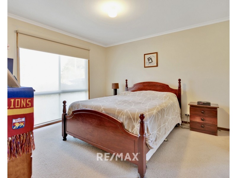2 Foam Street, Lakes Entrance VIC 3909