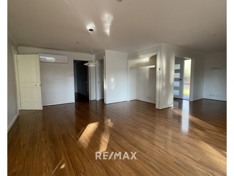 16 Christmas Street, Metung VIC 3904