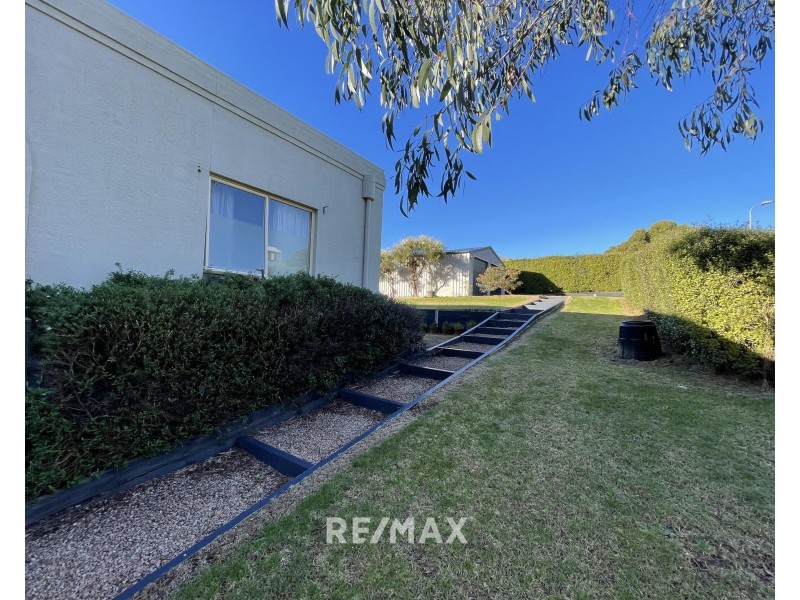 16 Christmas Street, Metung VIC 3904