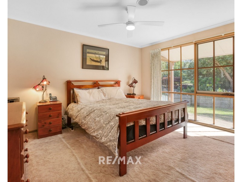 42 Lakeshore Drive, Nungurner VIC 3909