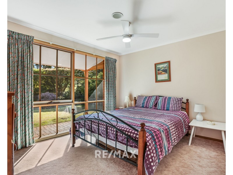 42 Lakeshore Drive, Nungurner VIC 3909