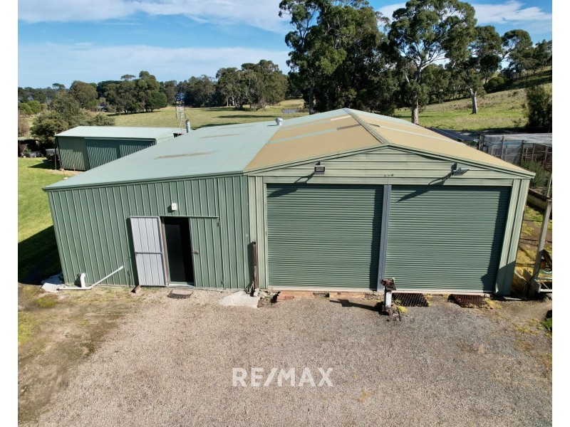 42 Lakeshore Drive, Nungurner VIC 3909