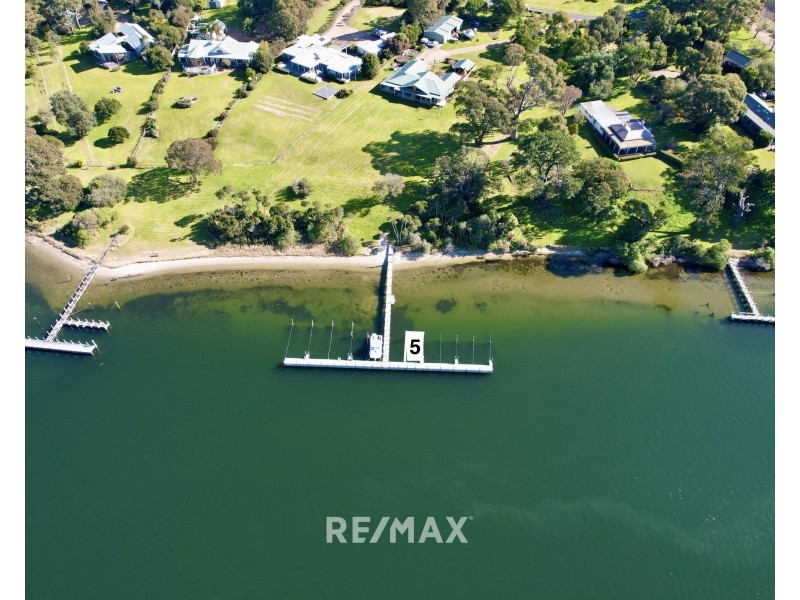 42 Lakeshore Drive, Nungurner VIC 3909