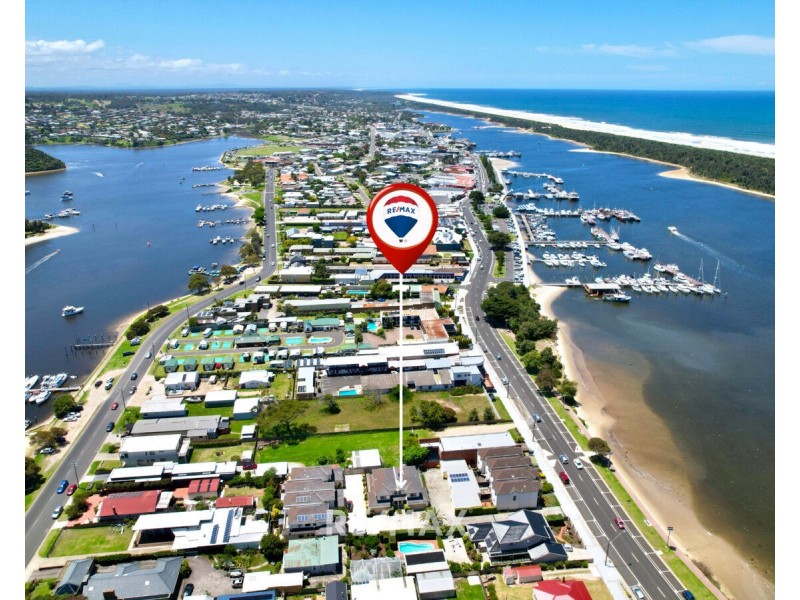 5/83 Esplanade, Lakes Entrance VIC 3909