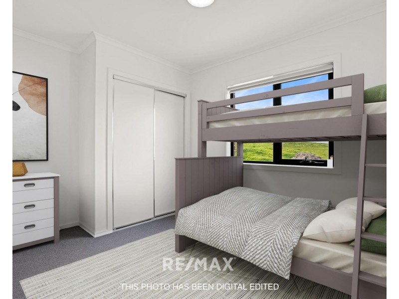 61 Lakeview Drive, Lakes Entrance VIC 3909