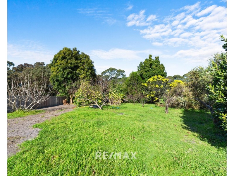 26 Creighton Street, Kalimna VIC 3909