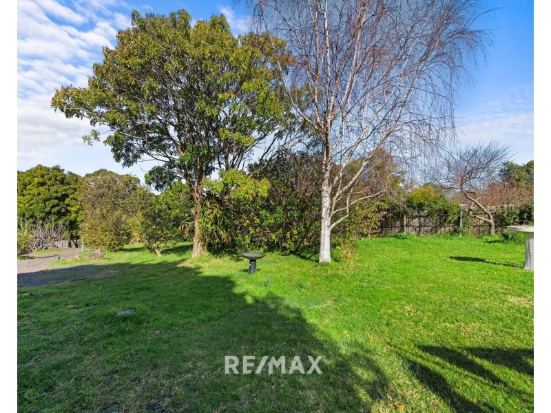 26 Creighton Street, Kalimna VIC 3909