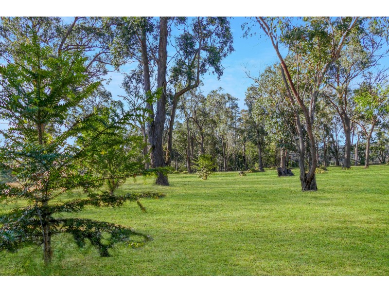 9 Watson Road, Thulimbah QLD 4376