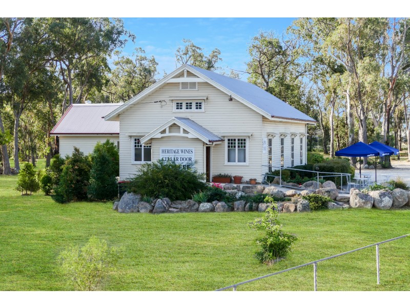 9 Watson Road, Thulimbah QLD 4376