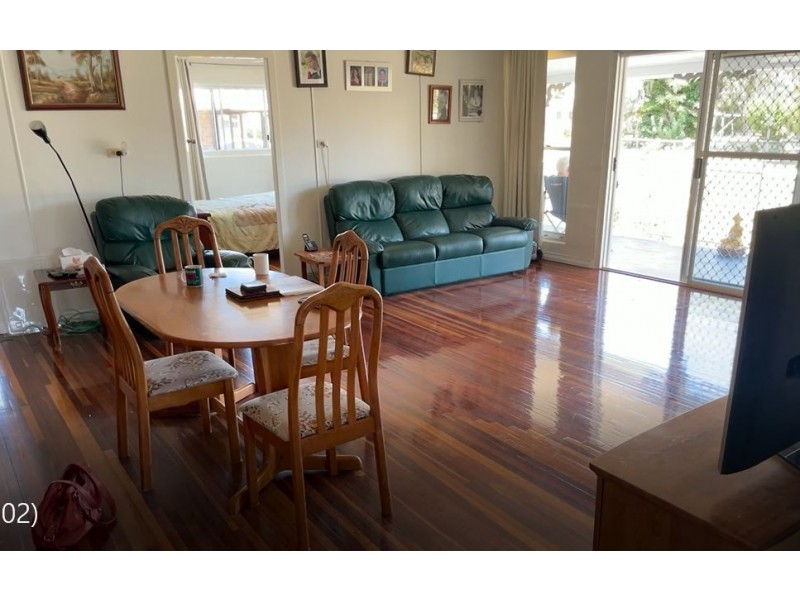 17 Howard St, Burrum Heads QLD 4659