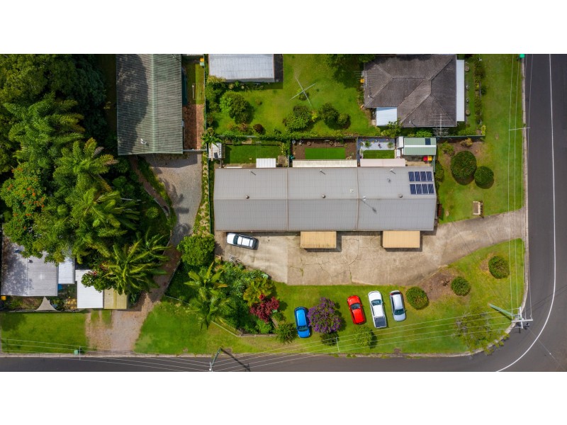 2/79a Court Road, Nambour QLD 4560