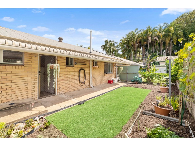 2/79a Court Road, Nambour QLD 4560