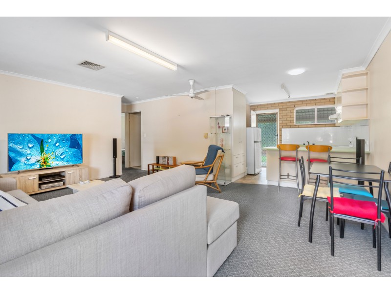 2/79a Court Road, Nambour QLD 4560