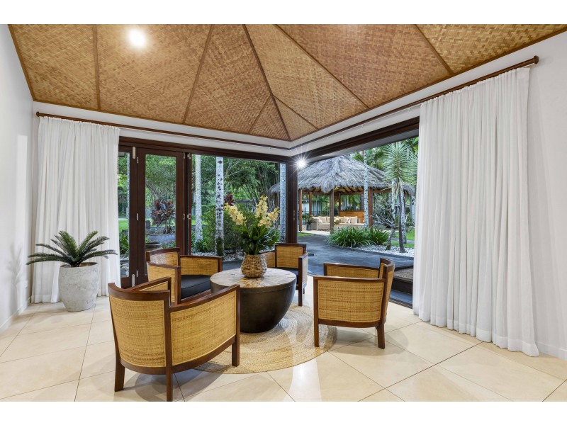 30 Sawreys Road, Forest Glen QLD 4556