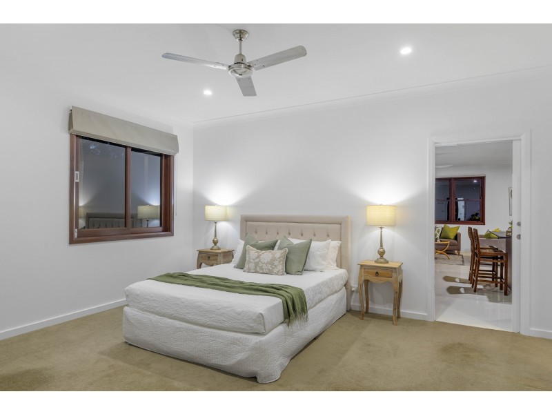 30 Sawreys Road, Forest Glen QLD 4556