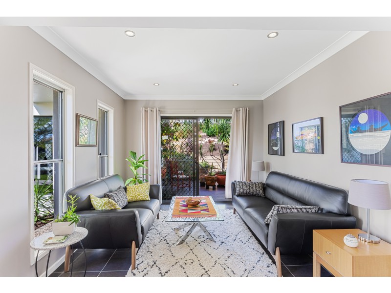6 Bowers Court, Woombye QLD 4559
